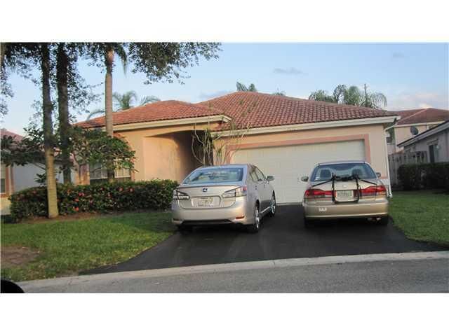 Property Photo:  2820 NW 75th Terrace  FL 33063 