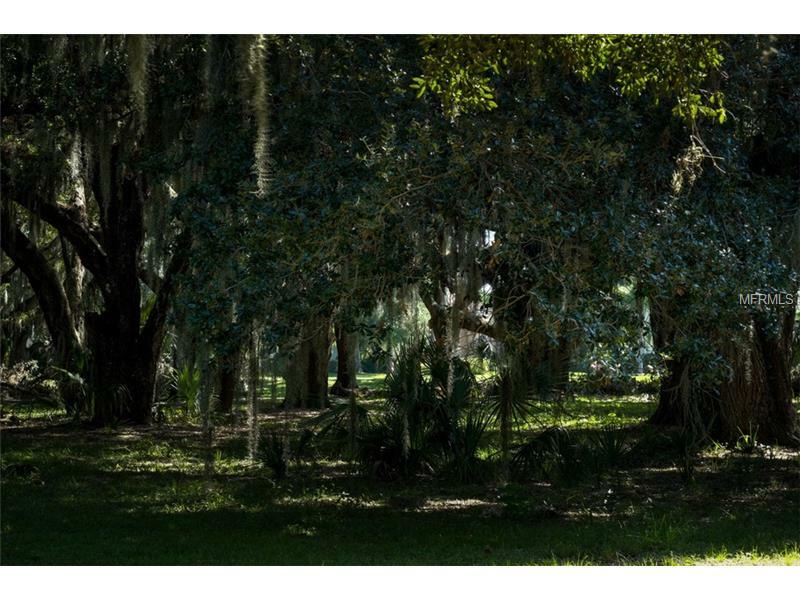 Property Photo: 12150 Thornhill Court FL 34202