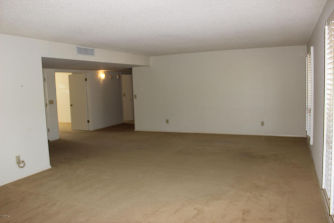 Property Photo: 9612 E Sherwood Way AZ 85248
