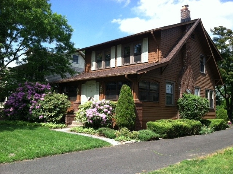 Property Photo:  21 Buena Vista Ave  NJ 07506 