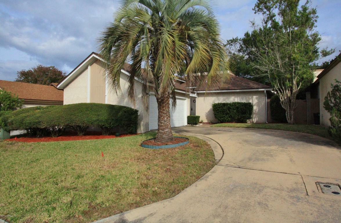 Property Photo: 8879 Belle Rive Boulevard FL 32256