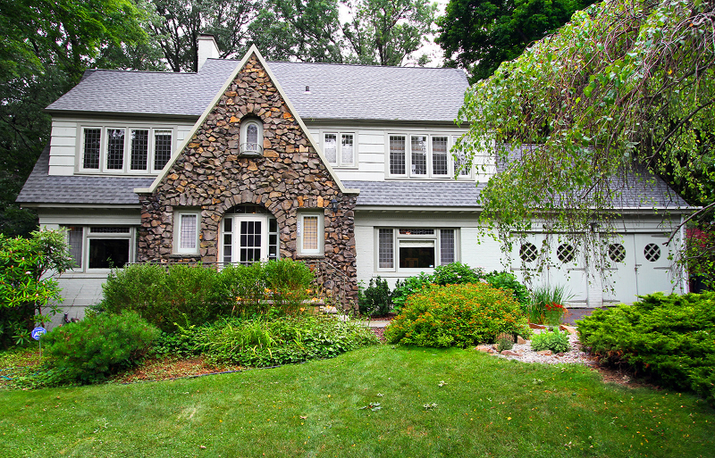 Property Photo: 370 Beech Spring Rd NJ 07079
