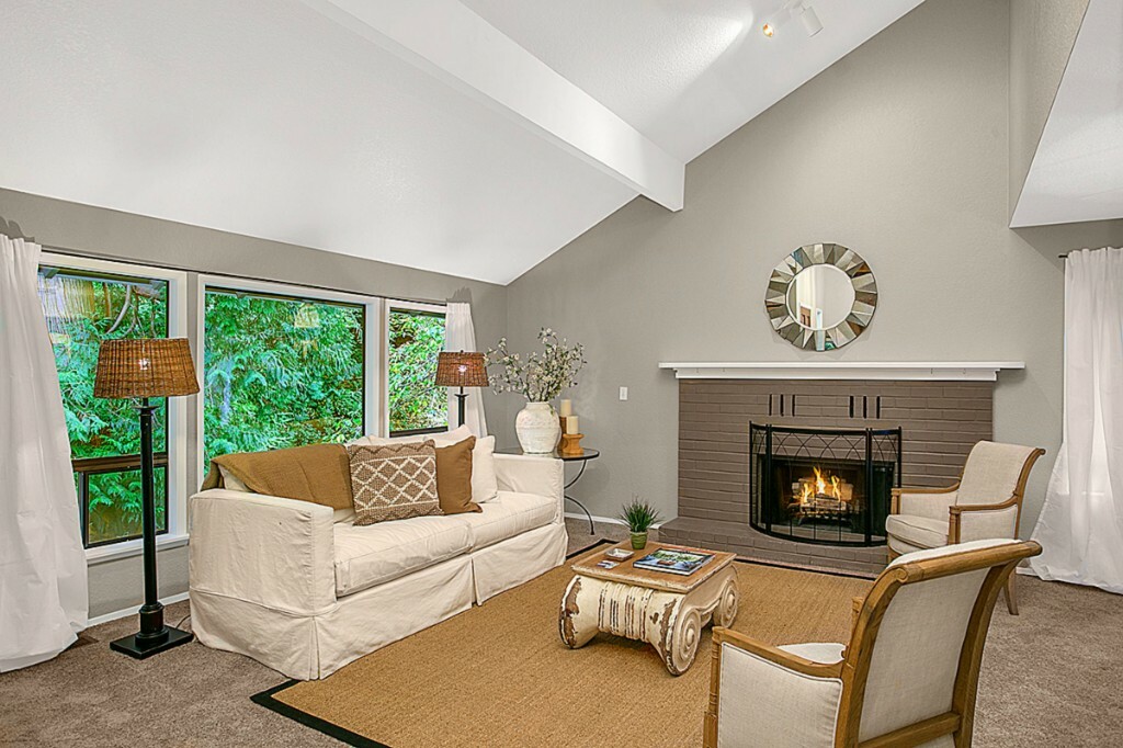 Property Photo: 1505 207th Place NE WA 98074