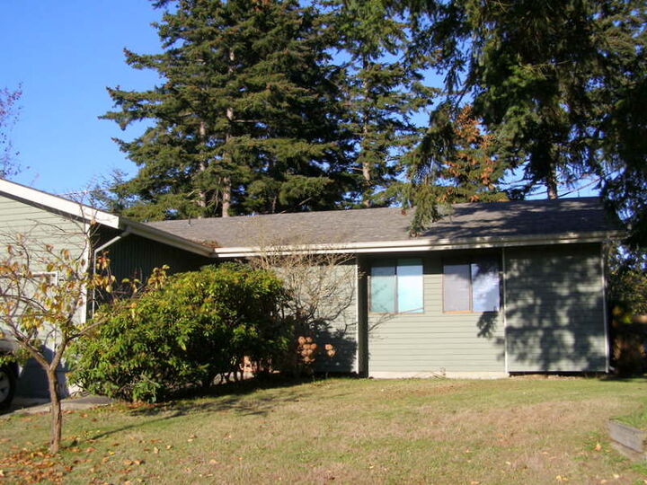 812 NW Hiyu  Oak Harbor WA 98277 photo
