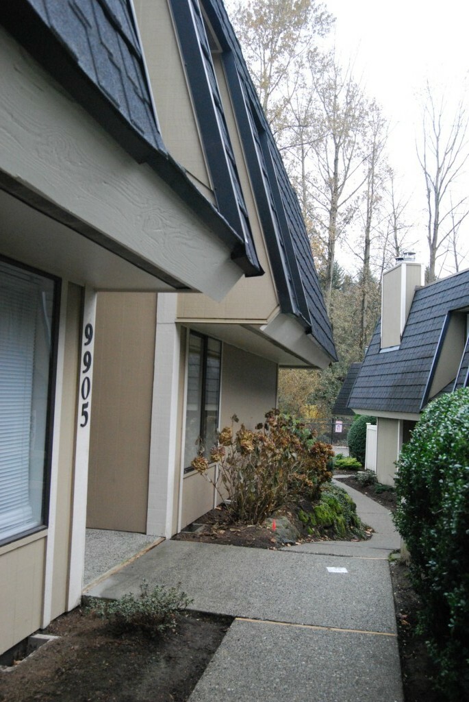 Property Photo:  9905 NE 124th St Unit 706  WA 98034 