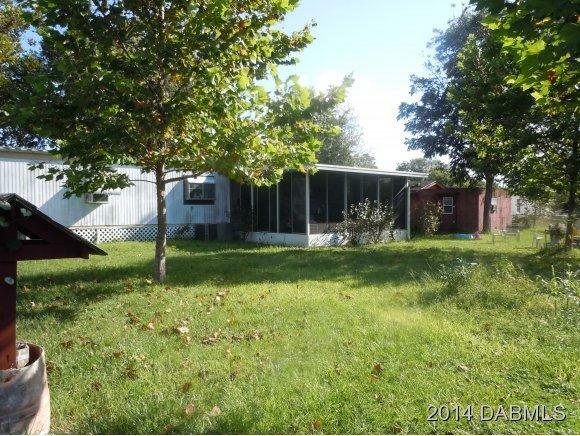 Property Photo: 42040 Beech Avenue FL 32720