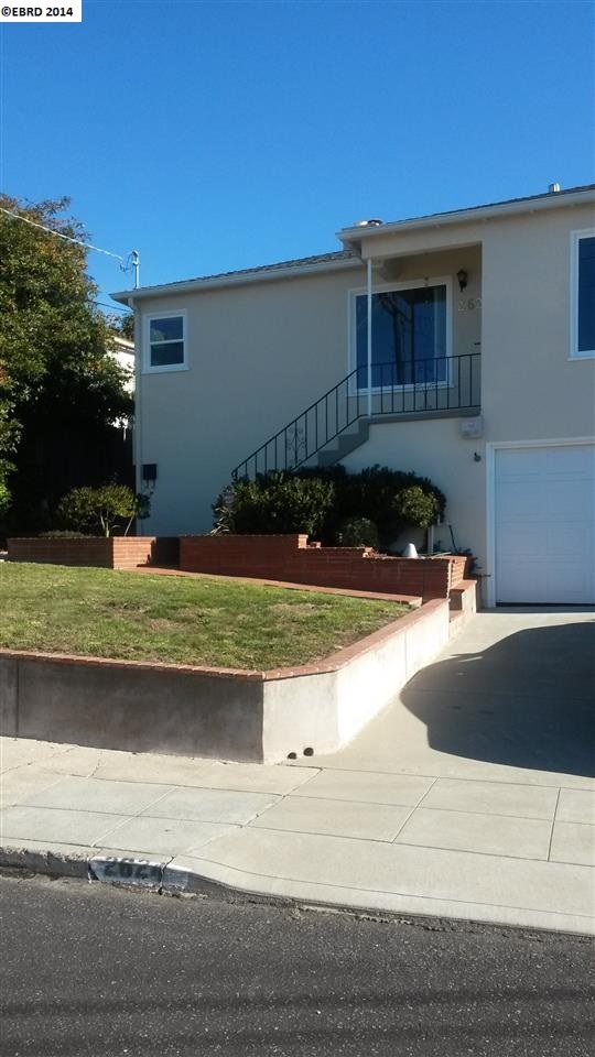 Property Photo:  2624 Monte Vista Ave  CA 94530 