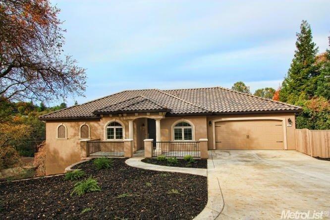 Property Photo:  667 Encina Drive  CA 95762 