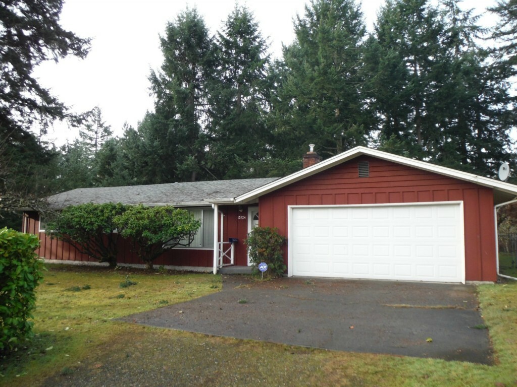 Property Photo:  13524 8th Ave E  WA 98445 