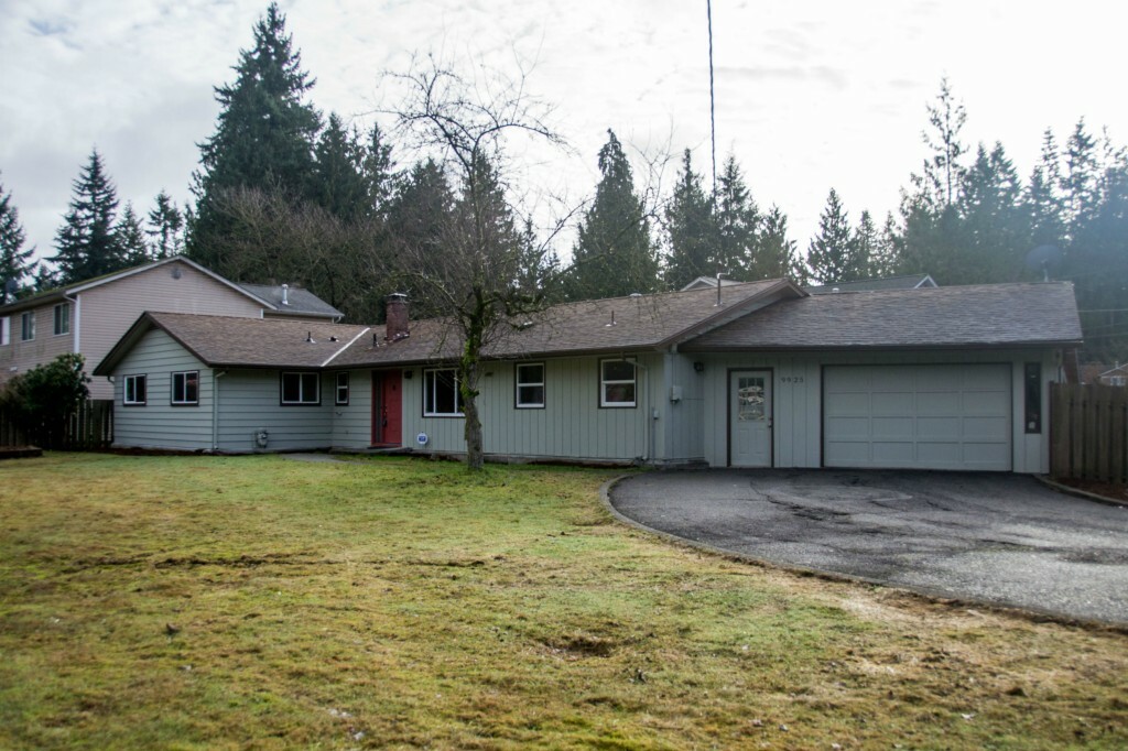 Property Photo:  9925 48th Dr NE  WA 98270 