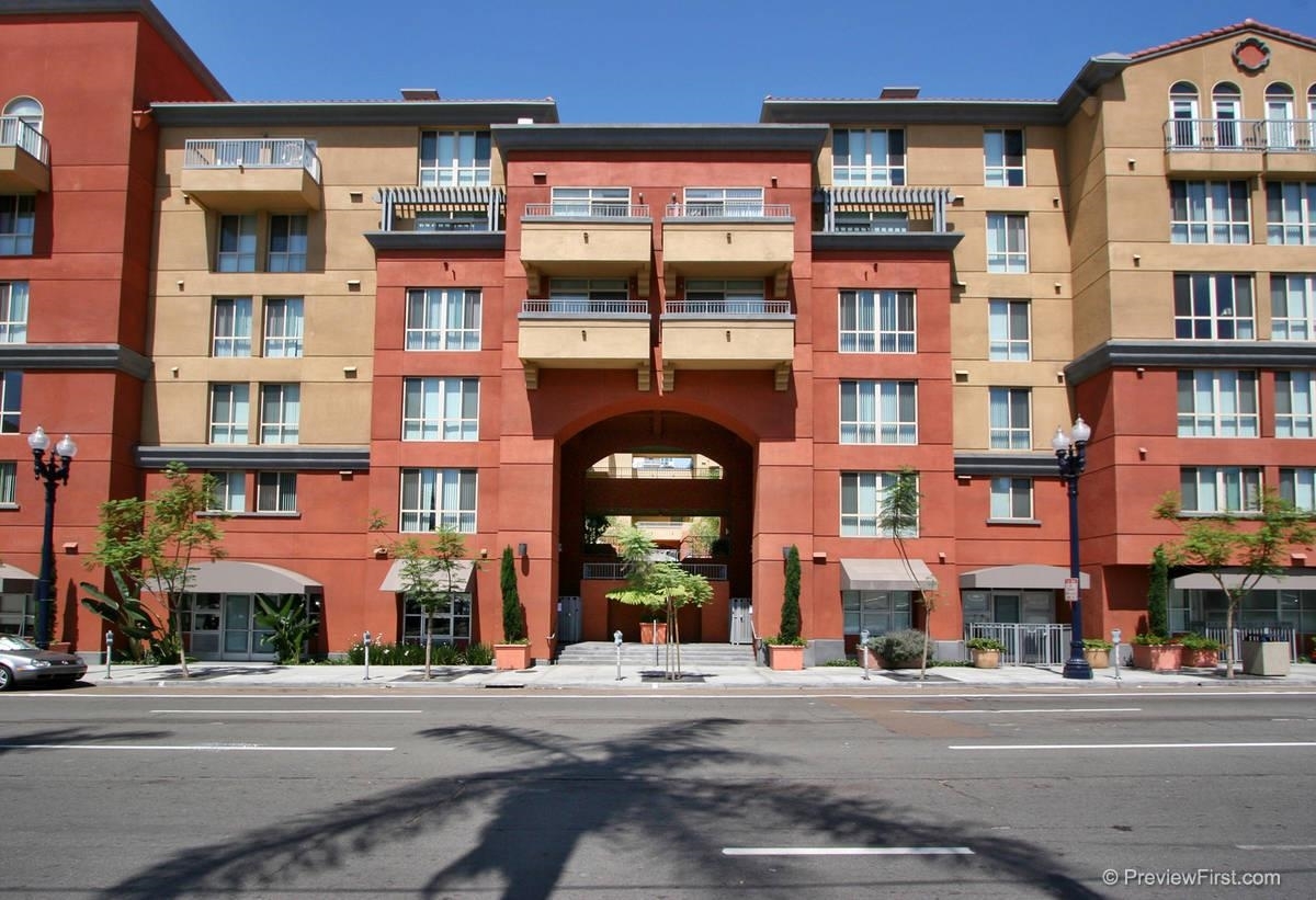 Property Photo: 1501 Front St 436 CA 92101