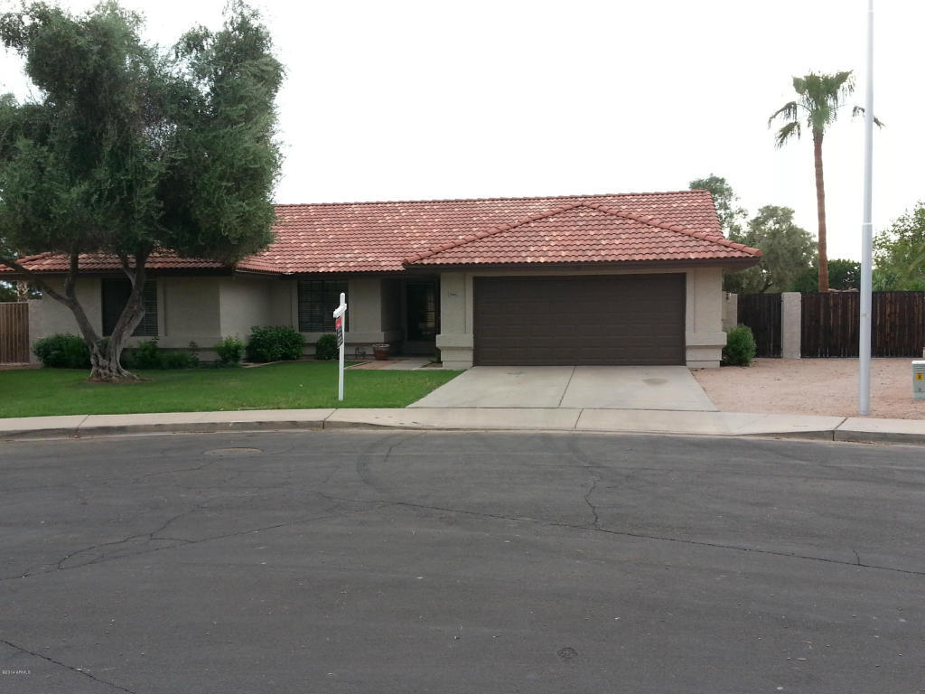 944 N Ambrosia --  Mesa AZ 85205 photo