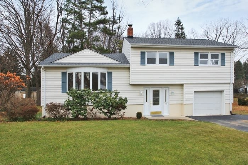 Property Photo:  24 Emerson Pl  NJ 07470 