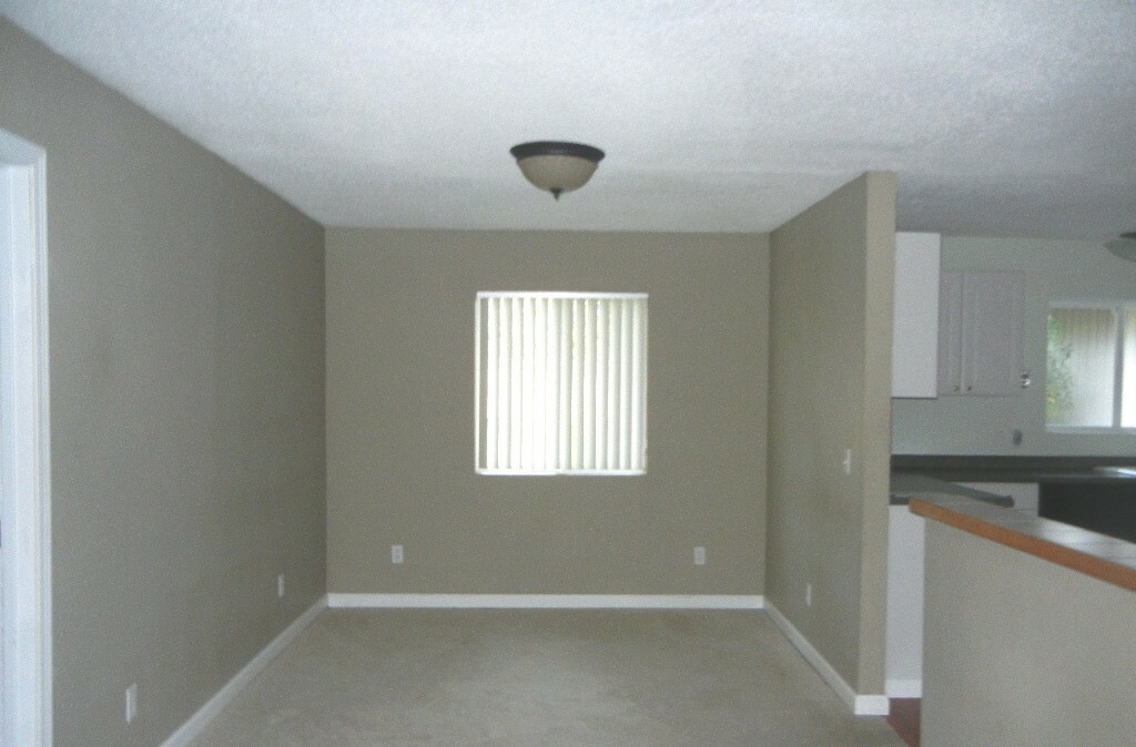 Property Photo: 6423 47th St Ct W WA 98466