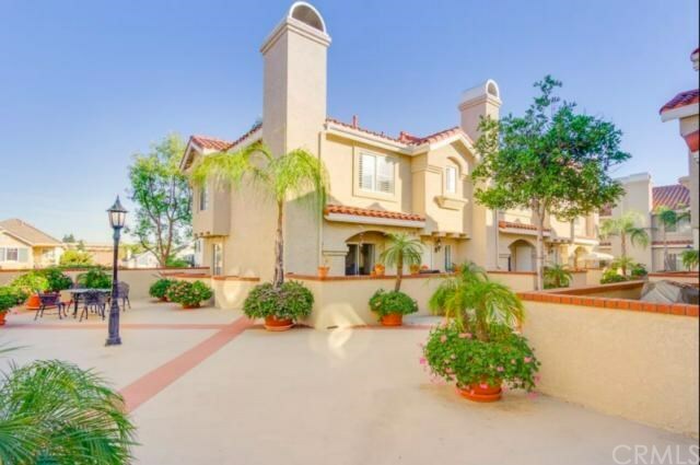 Property Photo: 201 Laurel Avenue 19 CA 92821