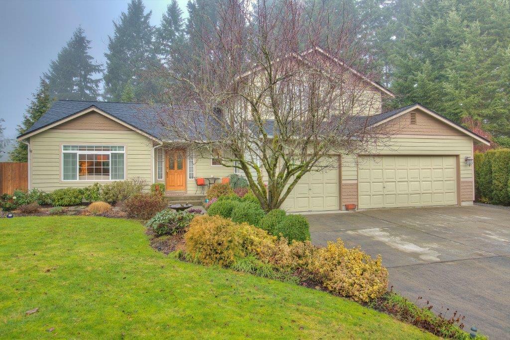 Property Photo:  9611 122nd St E  WA 98373 