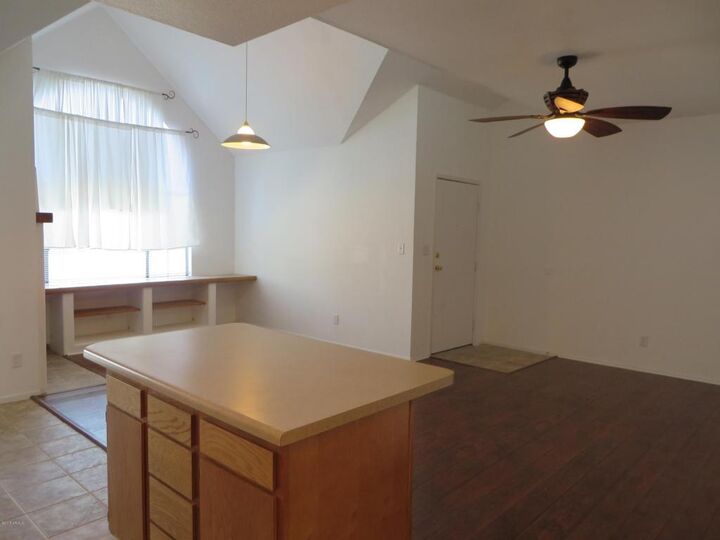 Property Photo:  20 S Buena Vista Avenue 211  AZ 85296 