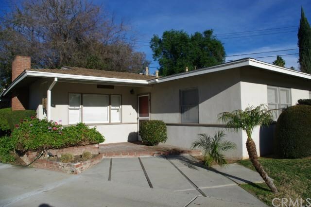 Property Photo:  2803 Iron Hills Way  CA 92506 