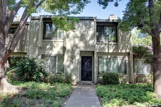 Property Photo:  21 Adelphi Court  CA 95825 