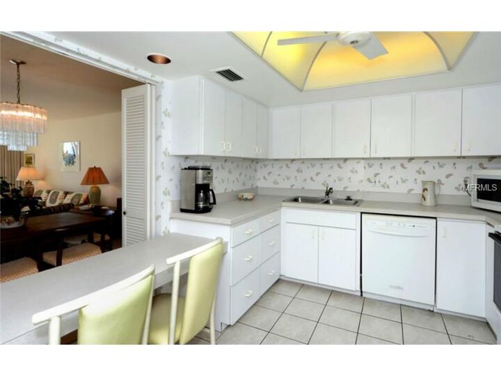 Property Photo: 2045 Gulf Of Mexico Drive M1-305 FL 34228
