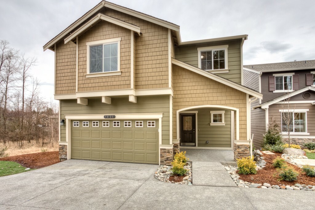 Property Photo:  407 203rd Place SW 59  WA 98036 