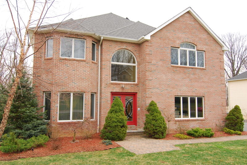 Property Photo:  15 Gatheringhill Ct  NJ 07950 