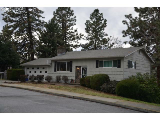 Property Photo: 2101 Garrison St OR 97058