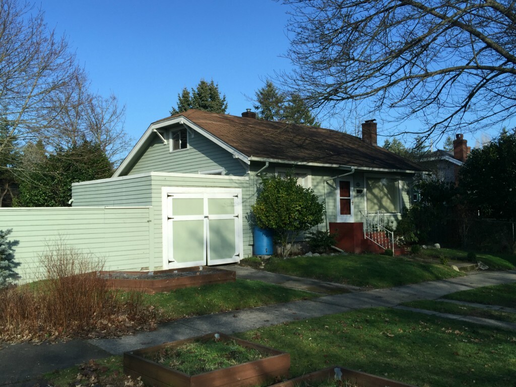 Property Photo:  4207 N 31st  WA 98407 