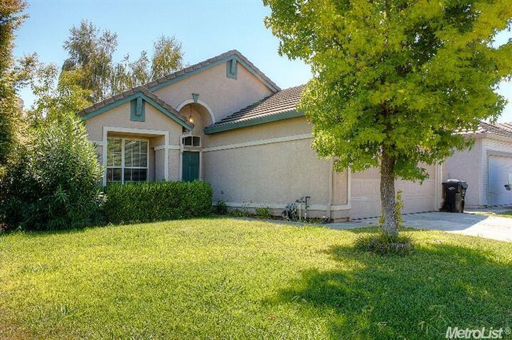 9210 Sunfire Way  Sacramento CA 95826 photo