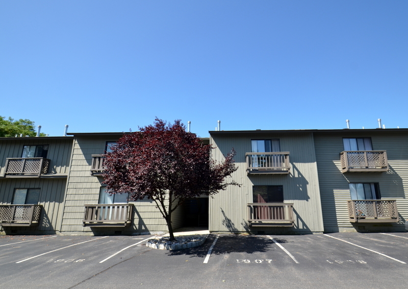 Property Photo:  1908 Spruce Hills Dr  NJ 08826 