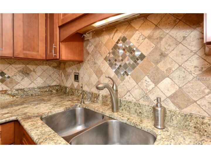 Property Photo:  2045 Gulf Of Mexico Drive M1-208  FL 34228 