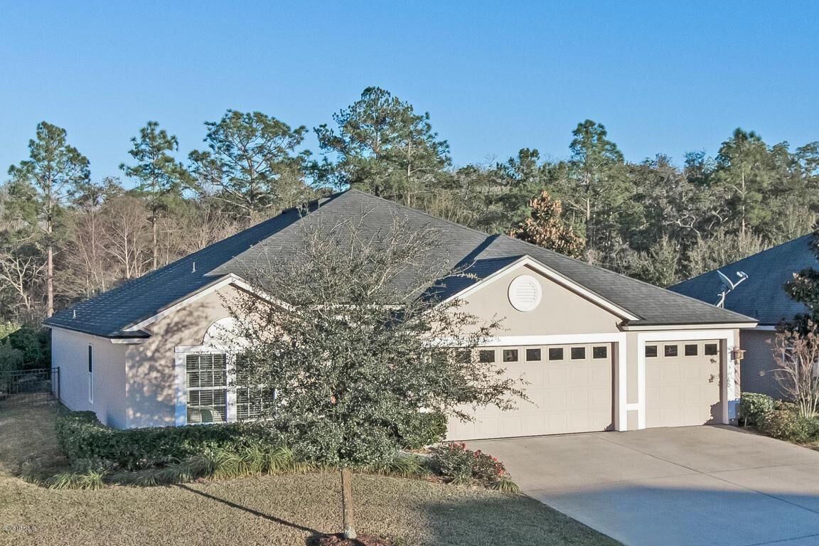 Property Photo:  324 Allapattah Avenue  FL 32092 