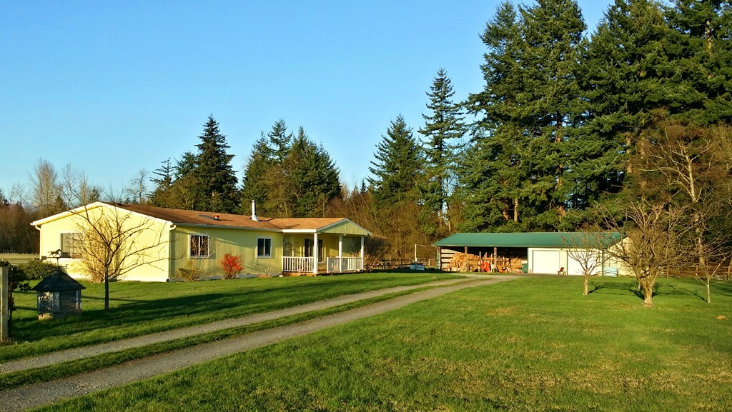 Property Photo:  7116 Tatlow Lane  WA 98248 