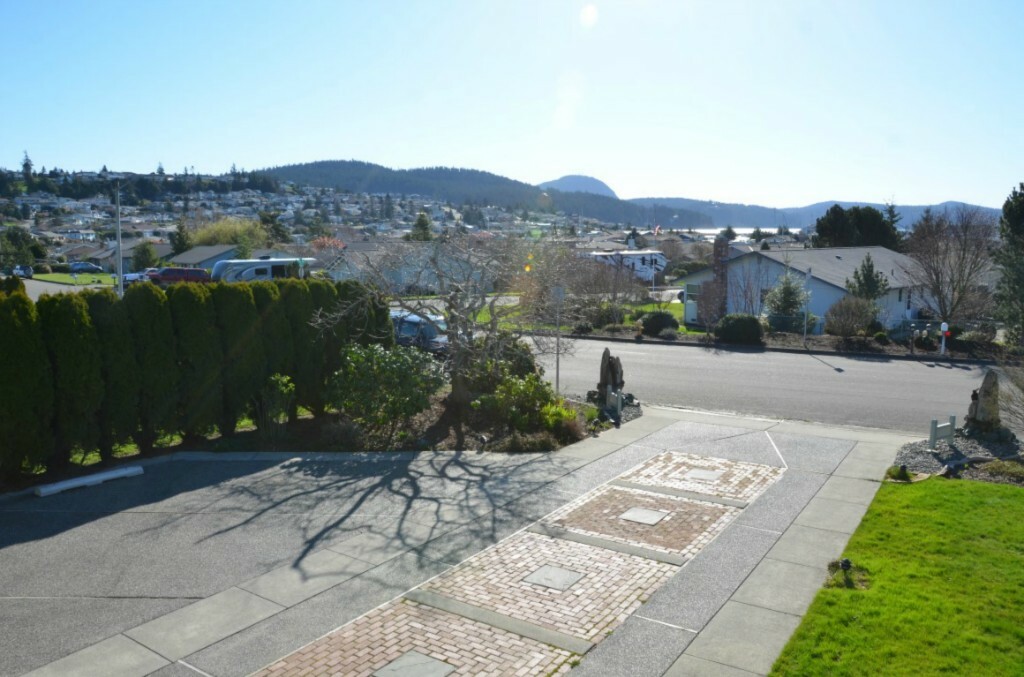 Property Photo:  5606 Kingsway  WA 98221 