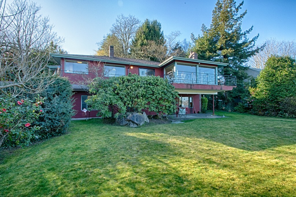 Property Photo:  3401 N Union Ave  WA 98407 