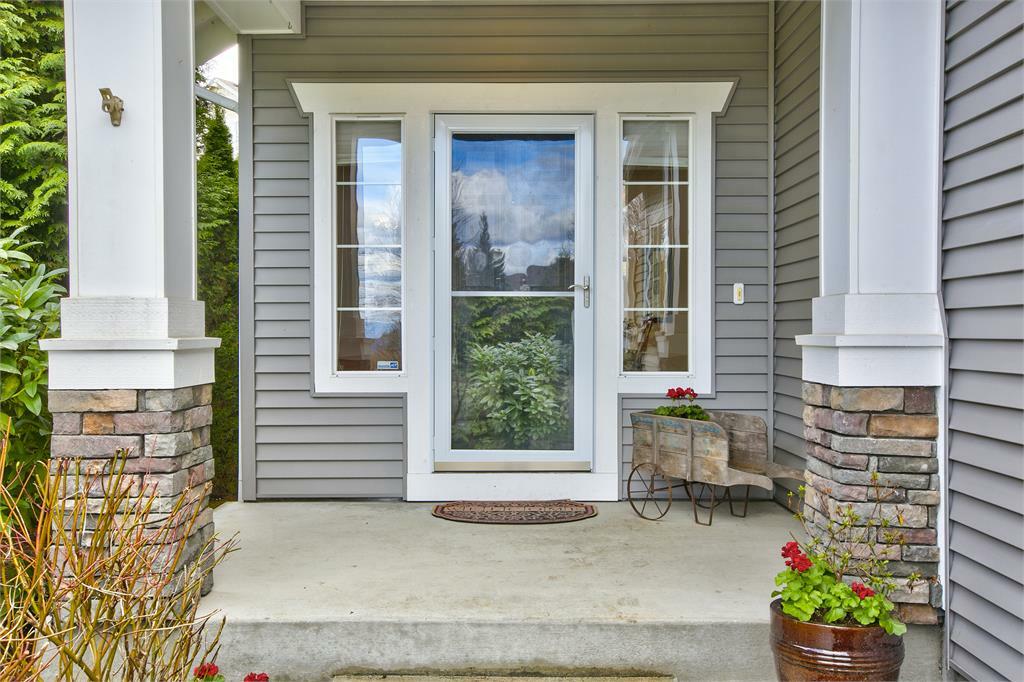 Property Photo: 12725 69th Dr SE WA 98296