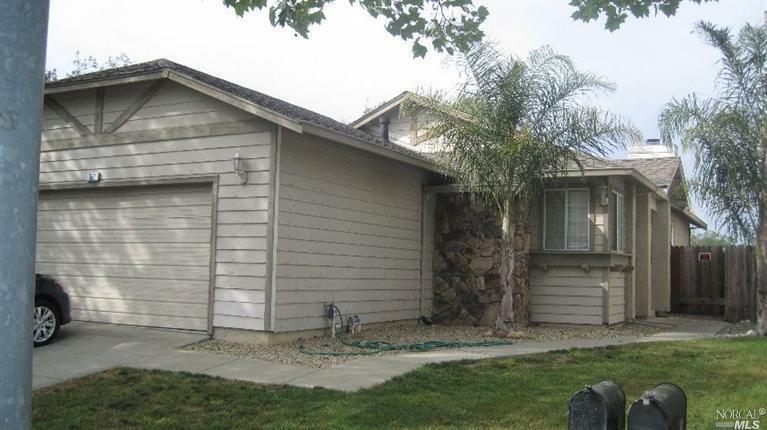 Property Photo:  362 Silk Oak Drive  CA 94585 