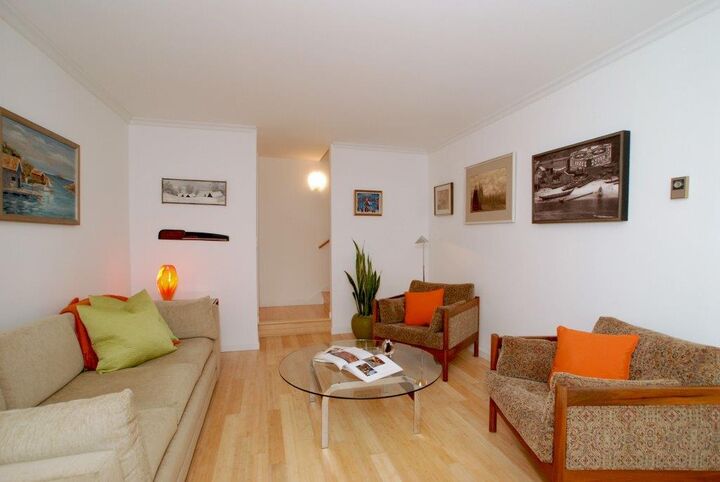 Property Photo: 12244 SE 57th St 274 WA 98006