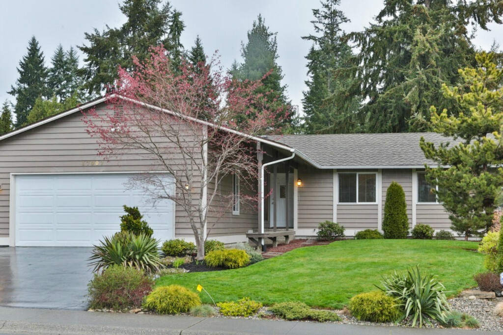 Property Photo:  17007 26th Ave SE  WA 98012 