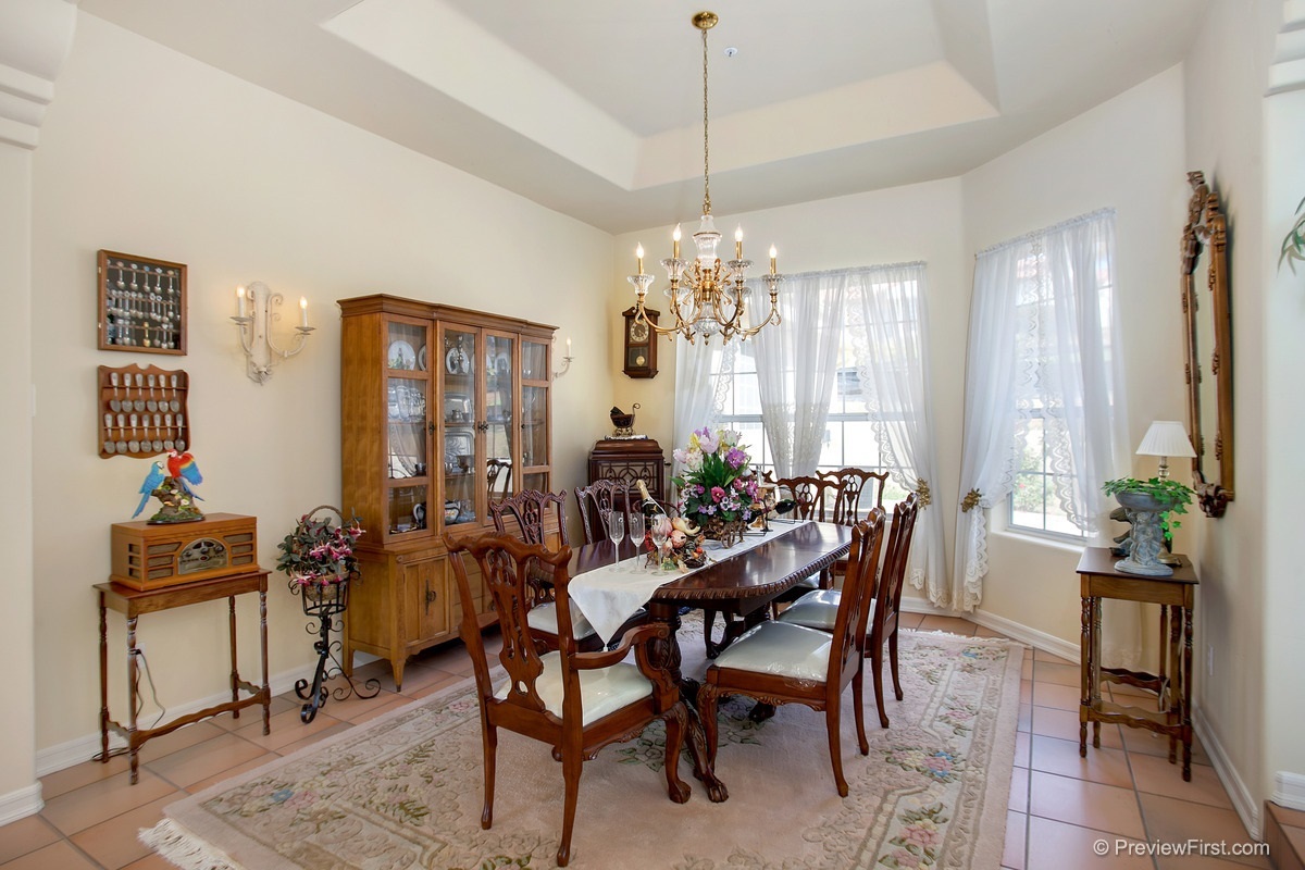 Property Photo: 3068 Southwind CA 92084