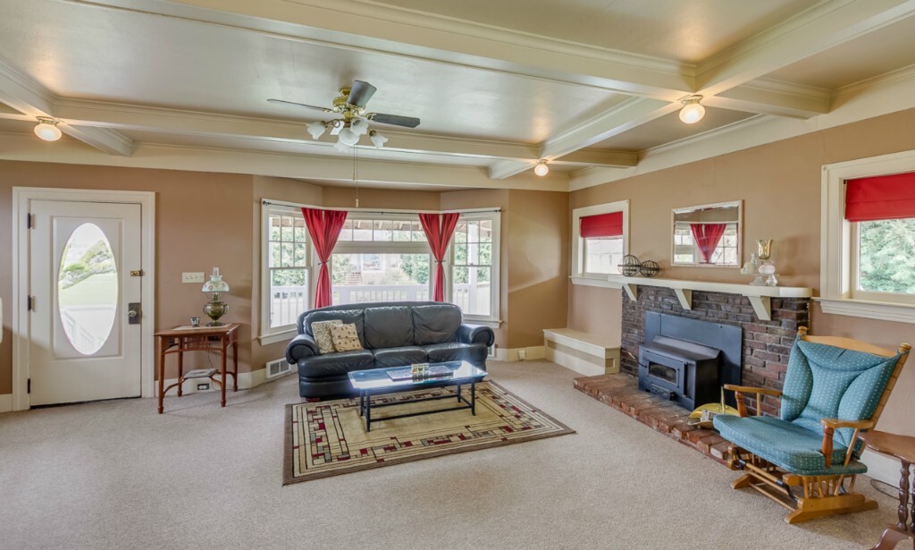 Property Photo:  27406 102nd Ave NW  WA 98292 