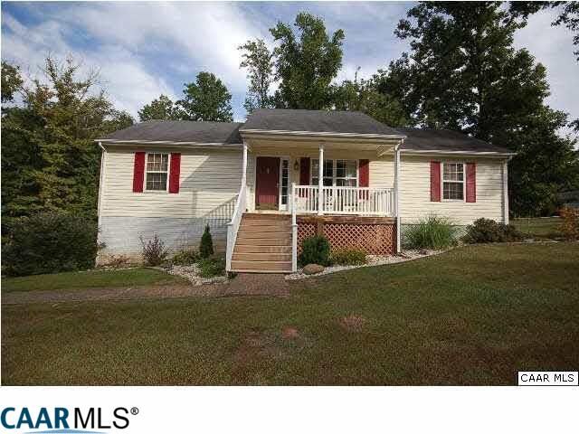 Property Photo:  28 Oak Terrace Dr  VA 22968 