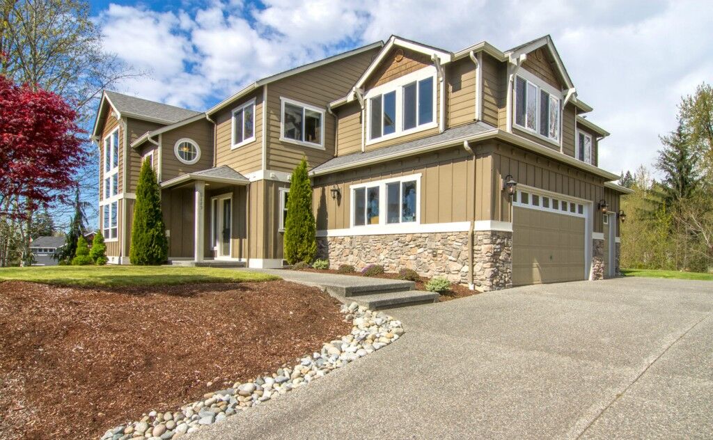 Property Photo: 8111 209th Ave SE WA 98290