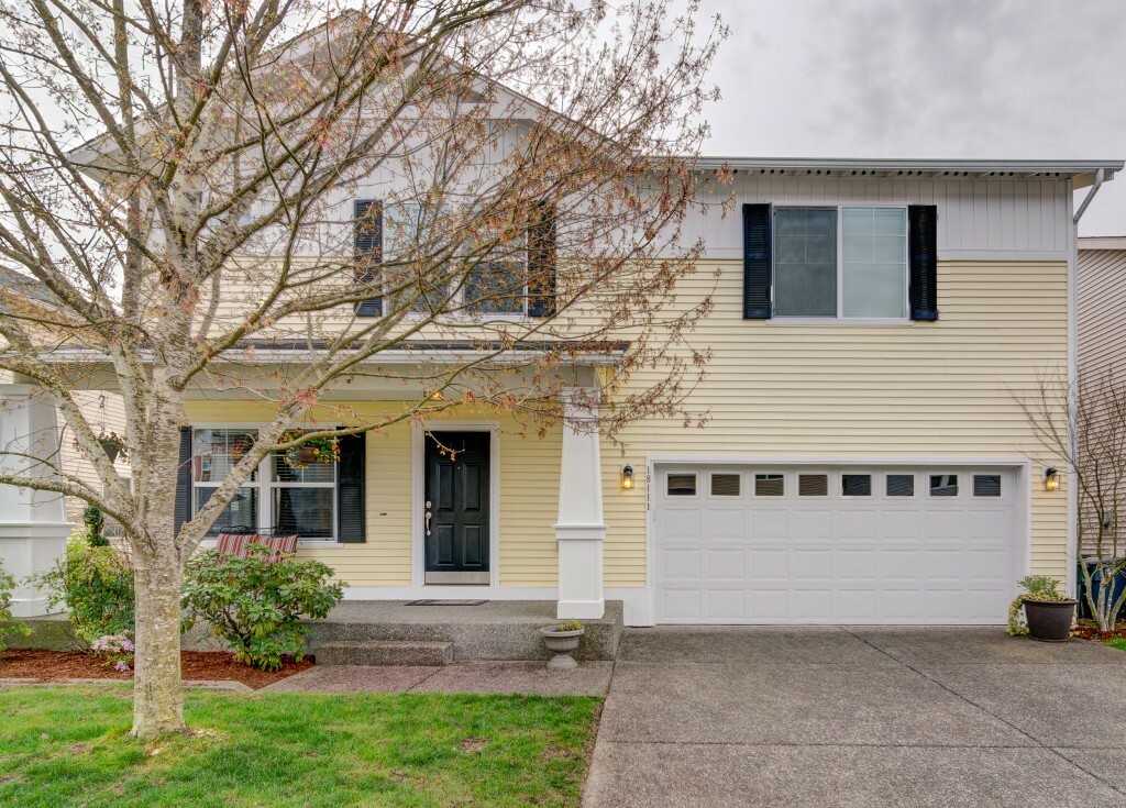 Property Photo: 18111 Silver Creek Ave E WA 98375