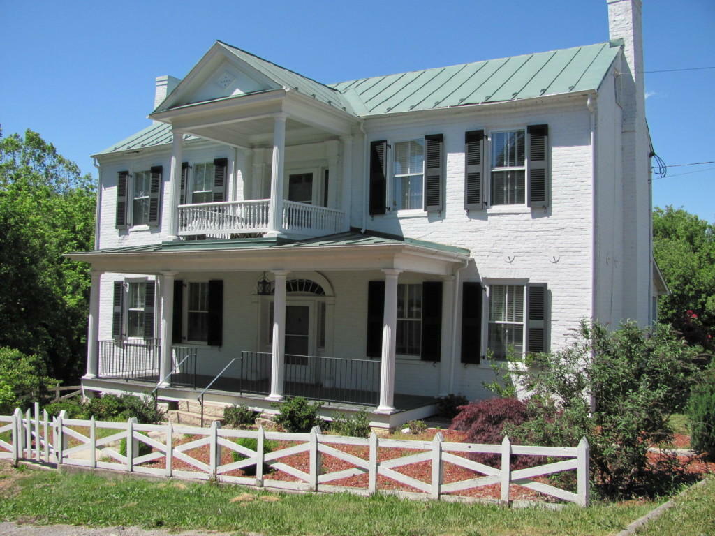 Property Photo:  203 Botetourt Rd  VA 24090 