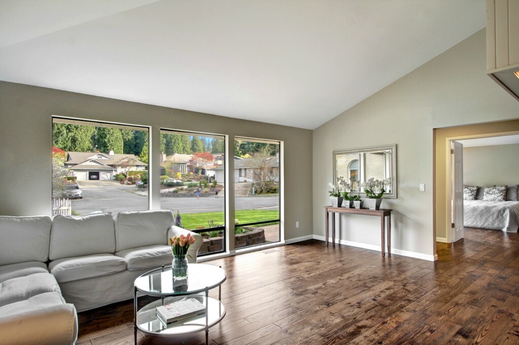 Property Photo:  2117 182nd Ave NE  WA 98052 