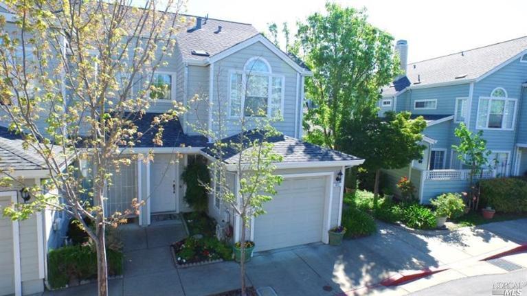 Property Photo: 572 Laurel Grove Circle CA 95407