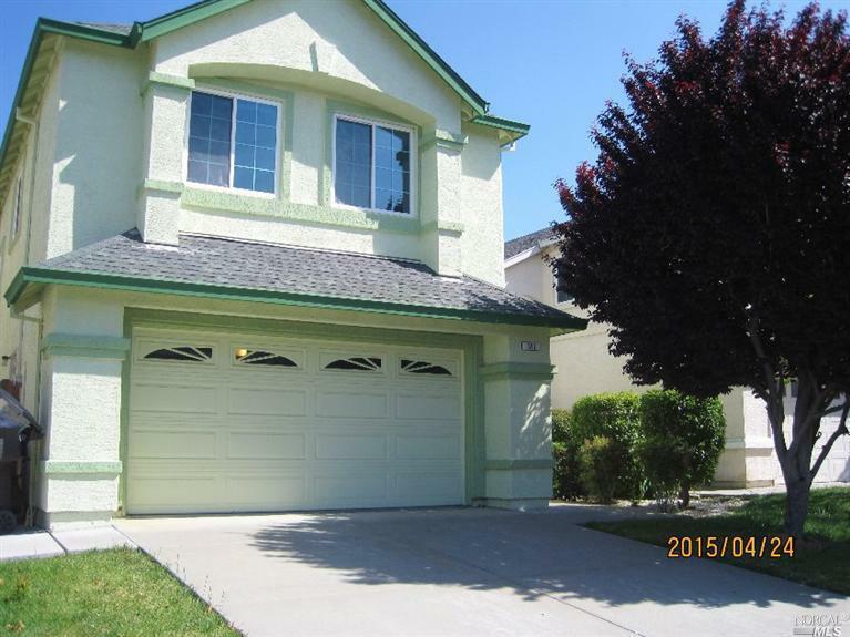 Property Photo: 387 Promenade Circle CA 94585
