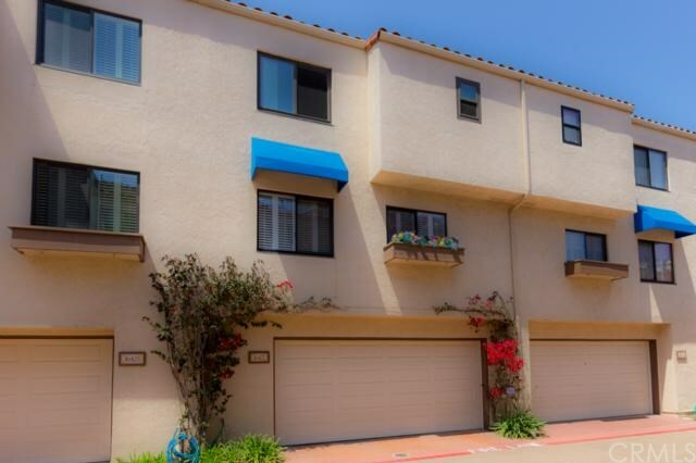 Property Photo:  16421 Martin Lane  CA 92649 