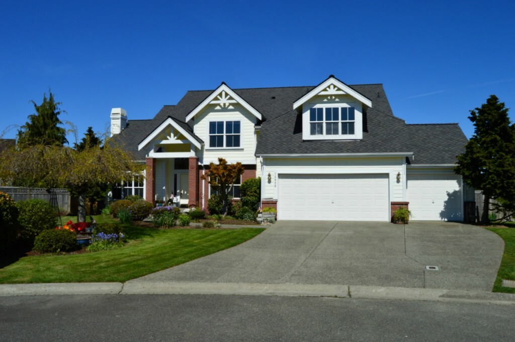 Property Photo:  14626 SE 245th Ct  WA 98042 